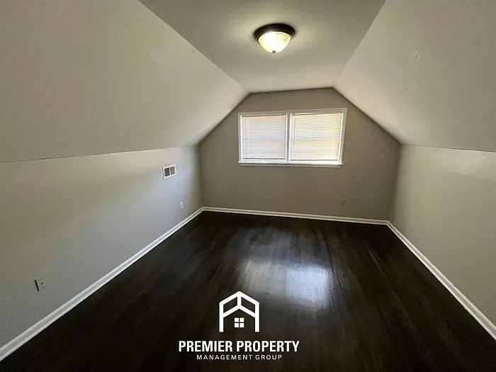4633 Berta Rd — Photo 14