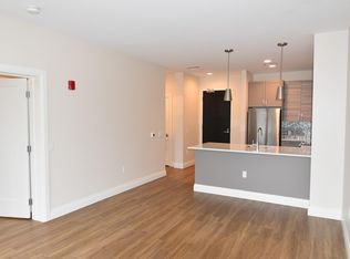 26 Austin St #303, Newtonville, MA 02460