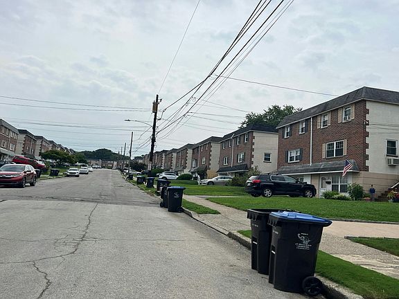 5th image of 609 Linda Ln