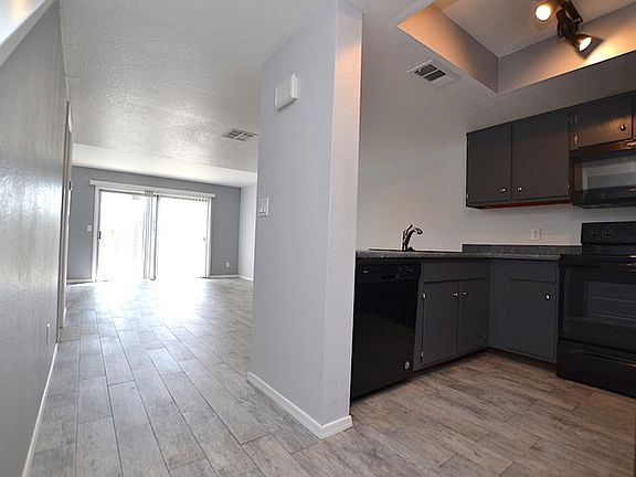 3rd image of 122 S Hardy Dr APT 2