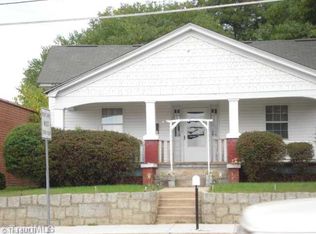 611 N Scales St, Reidsville, NC 27320