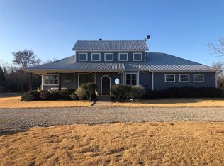 796 Edwards Rd, Van Alstyne, TX 75495