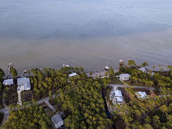 5th image of 4 Whisper Ln