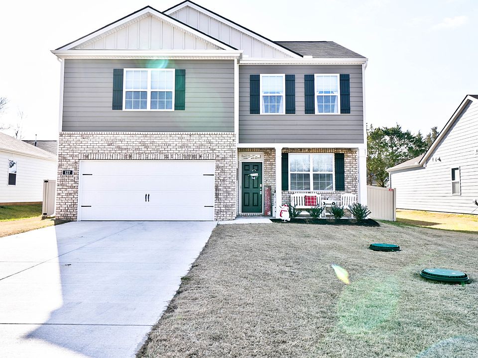 1st image of 127 Saddle Horse Ln