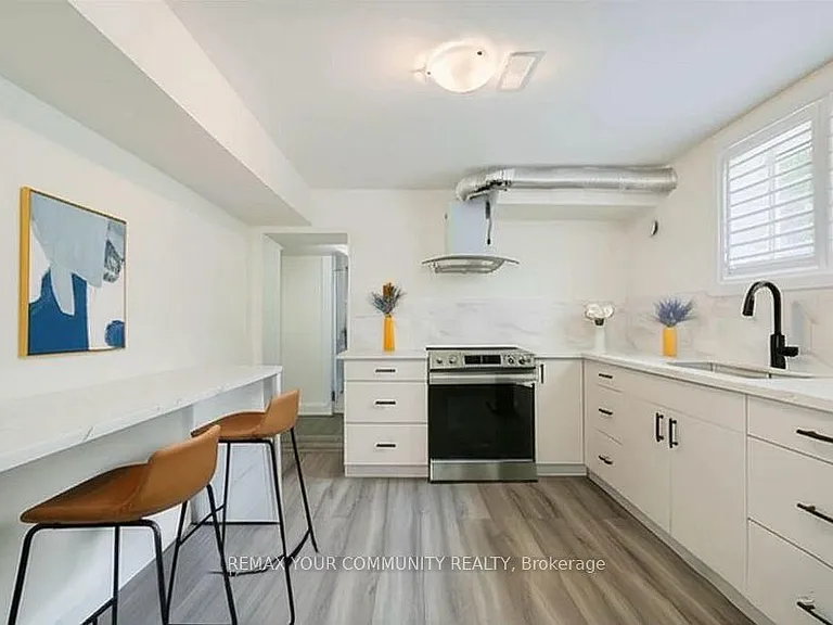 188 Sweeney Dr #WALK-OUT LOWER LEVE — Photo 3