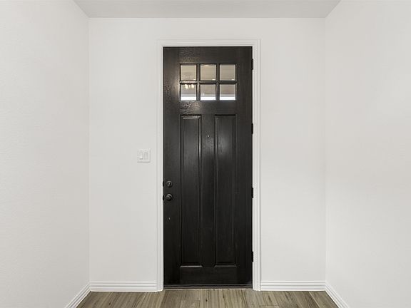 Devonshire - Cates Interior Image 3