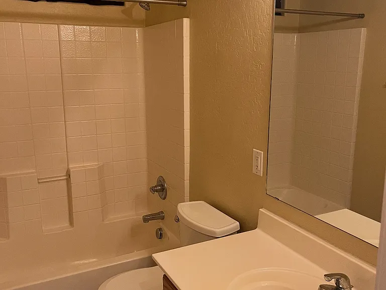 14116 W Shaw Butte Dr — Photo 8