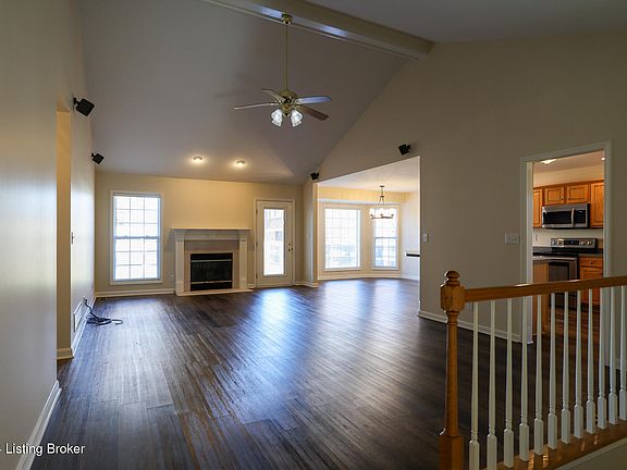 3rd image of 8005 Stonemeadow Dr