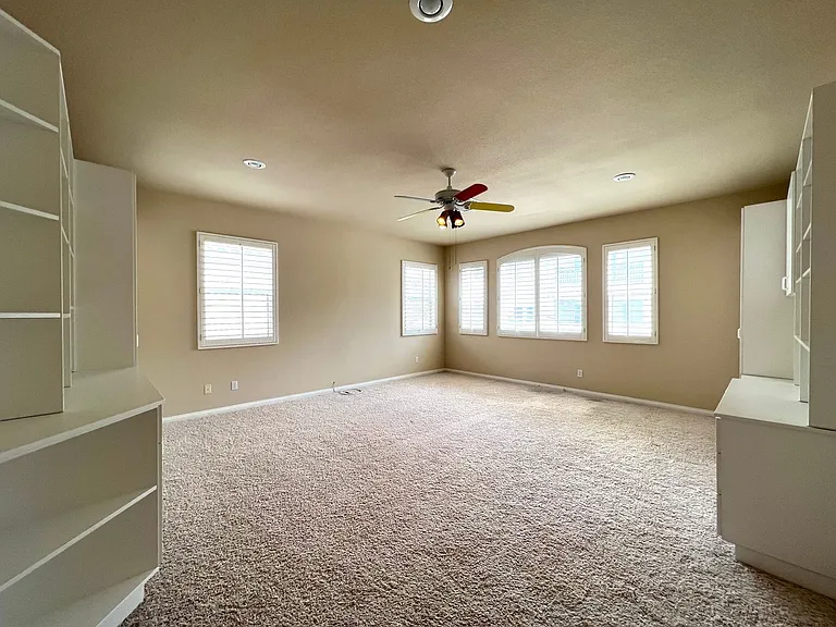 2237 Timber Rose Dr — Photo 24