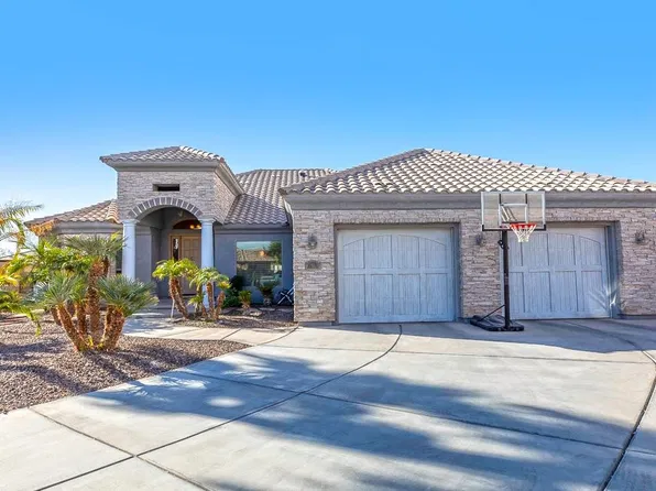 3996 S Plowman Dr, Yuma, AZ 85365