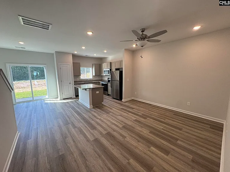 2038 Armada Rd — Photo 4