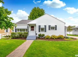 2614 32nd St, Rock Island, IL 61201