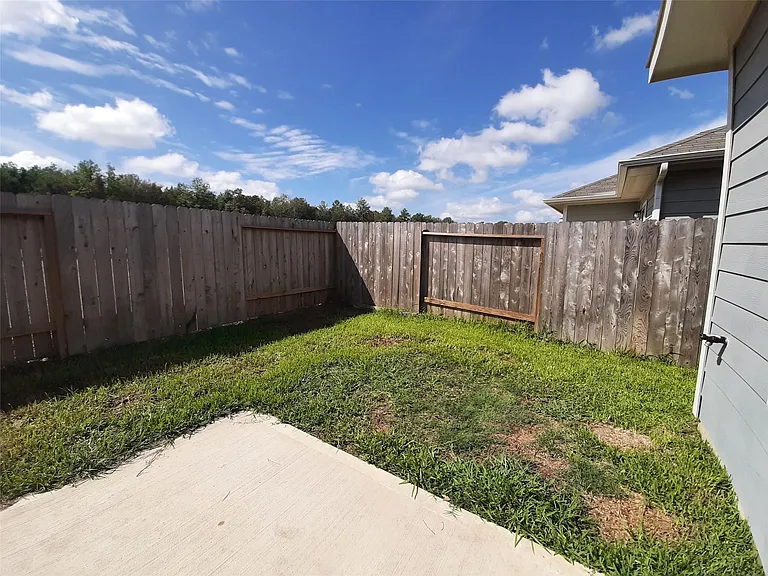 16568 Moss Ln — Photo 27