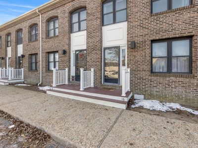 33 Maplewood Ave APT 16, Gloucester, MA, 01930