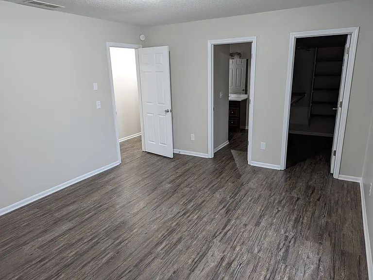 15210 Water Oak Pl — Photo 9