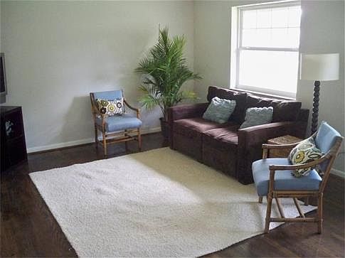 3rd image of 3764 Lyndon Center Ct