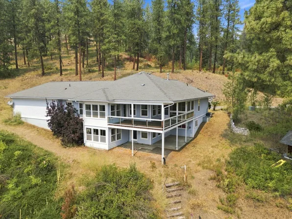 379 Aladdin Rd, Colville, WA 99114