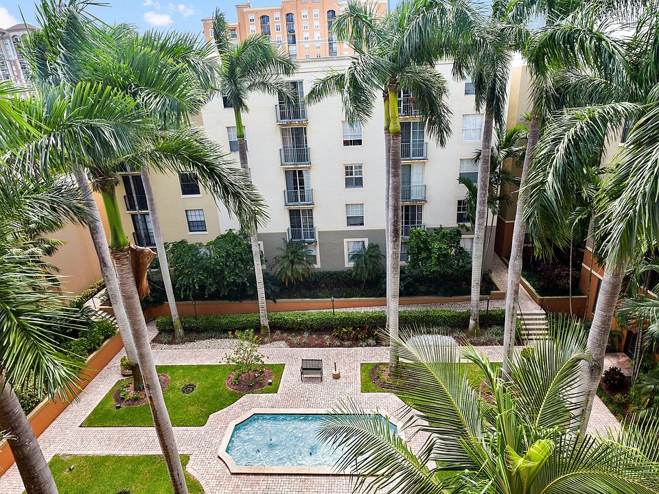 1st image of 630 S Sapodilla Avenue #Ph03