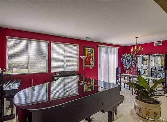 3rd image of 1150 Amelia Pl