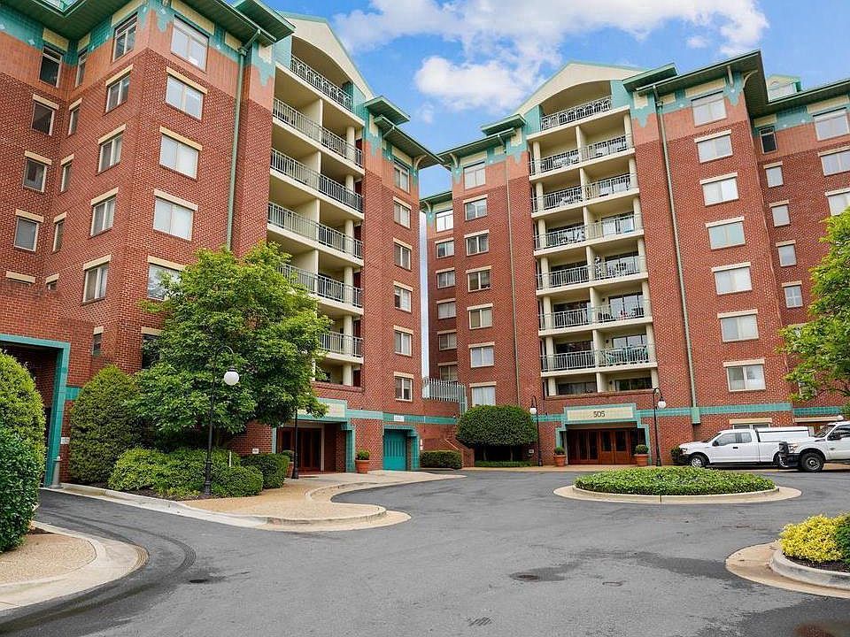 1st image of 505 E Braddock Rd APT 608