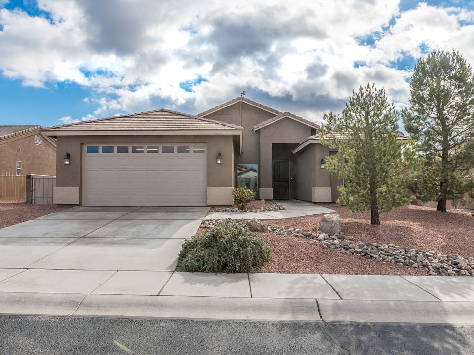 1st image of 2136 Horsemint Ave