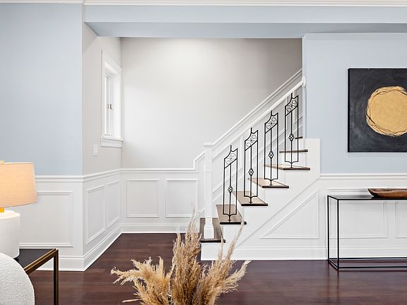 5th image of 2219 N Campbell Ave #2S