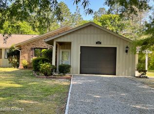 109 Shagbark Ct, West End, NC 27376