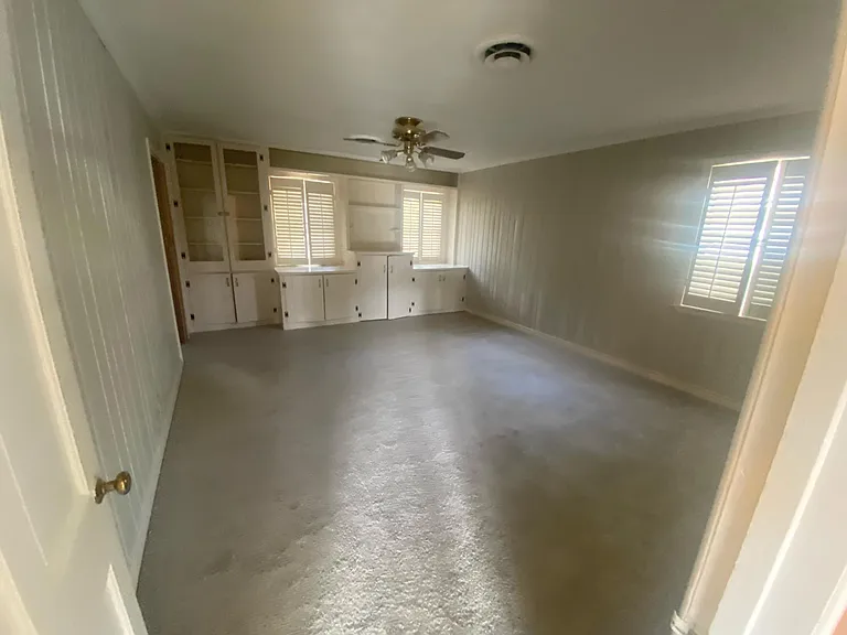 5892 N Circuit Dr — Photo 2