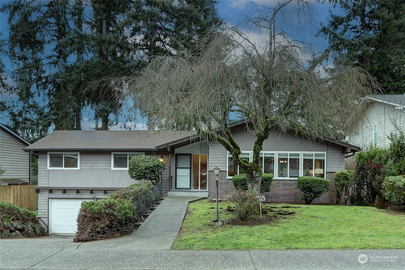 1425 159th Avenue SE photo 1