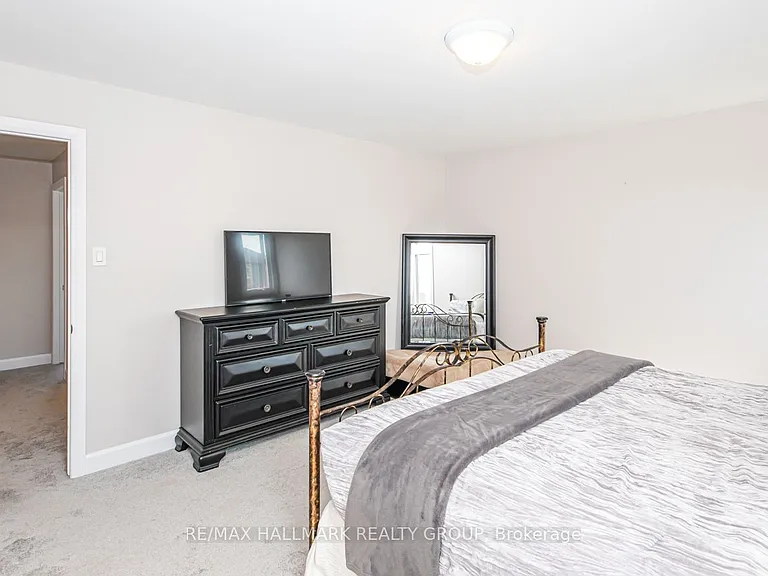 61 Duncanville St — Photo 30