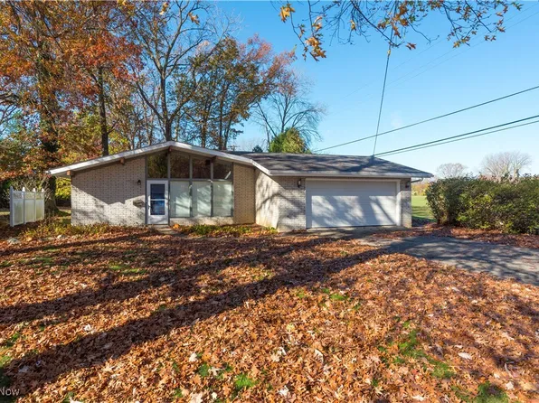 4340 Michael Ave, North Olmsted, OH 44070