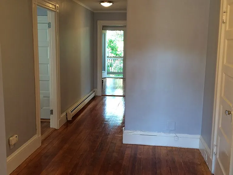 149 Magazine St #3 — Photo 1
