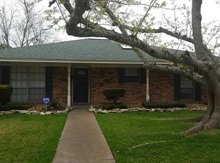 2107 Cedar Brake St, Baytown, TX 77520