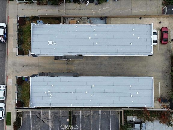 5th image of 1423 W 158th St