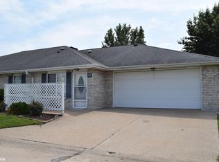 1123 48th St APT 25, Fort Madison, IA 52627