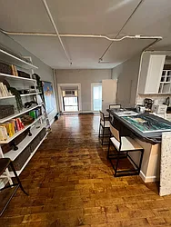 Rented by Jeffrey M Weinstein, LREB