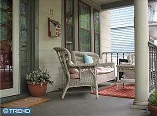 17 Grove St, Haddonfield, NJ 08033