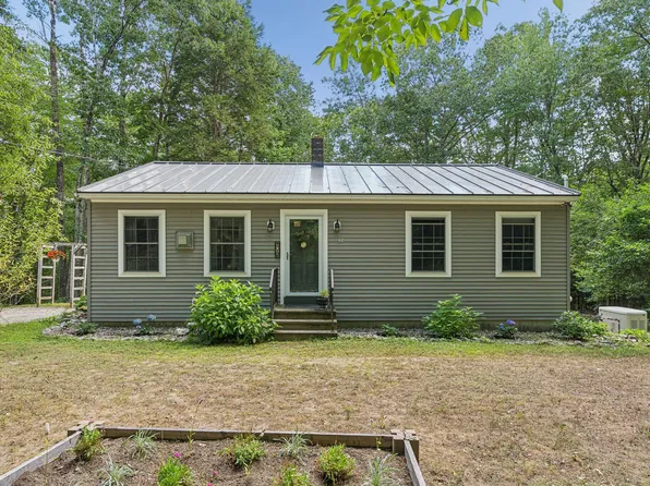 42 Cleve Tripp Road, Poland, ME 04274