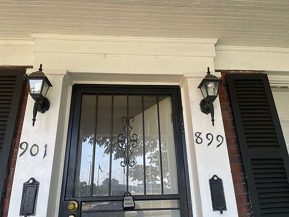 901 E Parkway 11_10202022