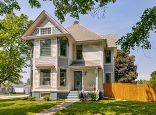 308 3rd Ave SW, State Center, IA 50247