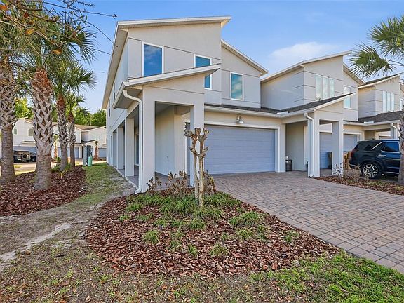 3rd image of 3400 Beau Rd