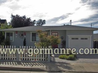 412 18th St, Pacific Grove, CA 93950