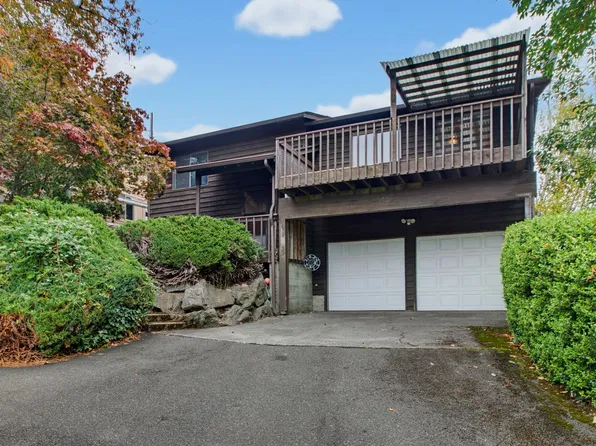9659 22nd Ave SW, Seattle, WA 98106
