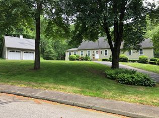 31 Edward Rd, Mendon, MA 01756