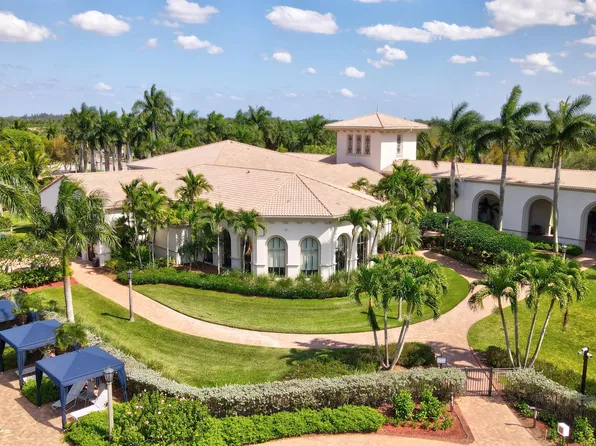 9732 Phipps Lane, Wellington, FL 33414