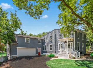 1301 Maple Ave, Downers Grove, IL 60515