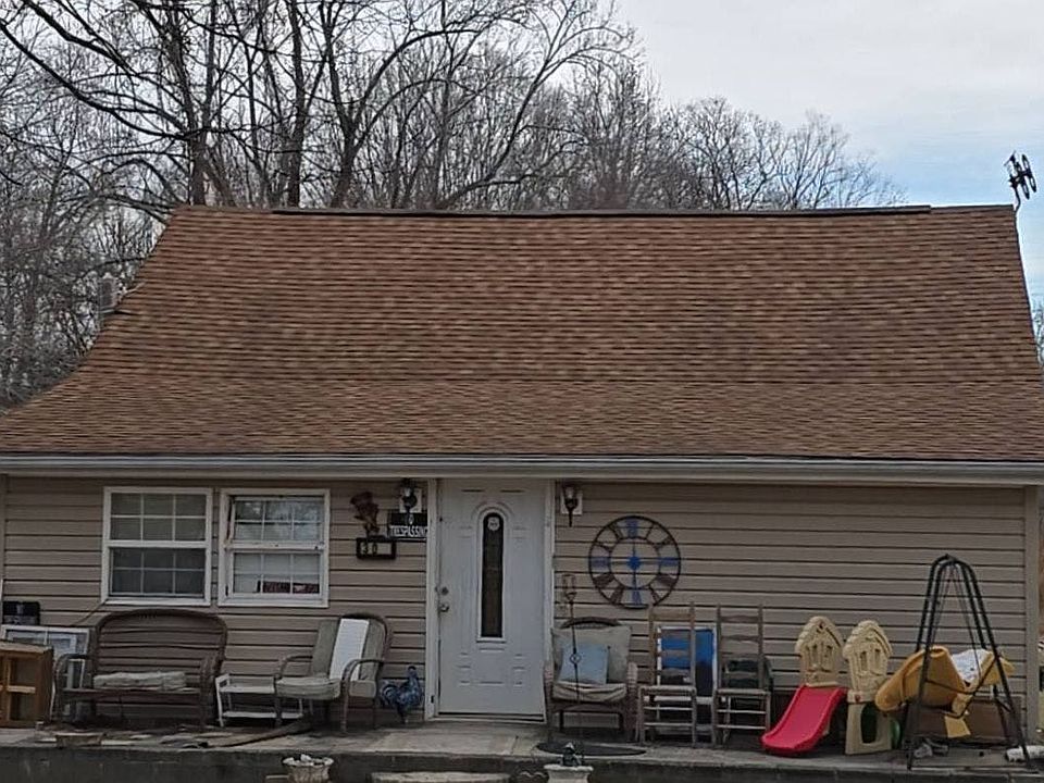 1st image of 305 Periwinkle Rd