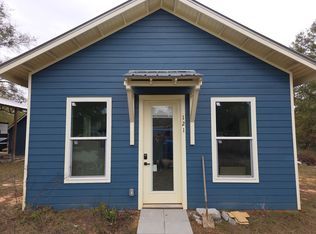 121 Dewey Dr, Defuniak Springs, FL 32435