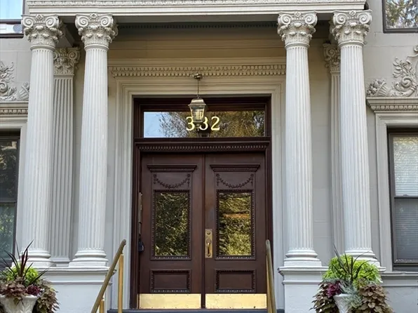 382 Commonwealth Ave APT B1, Boston, MA 02215