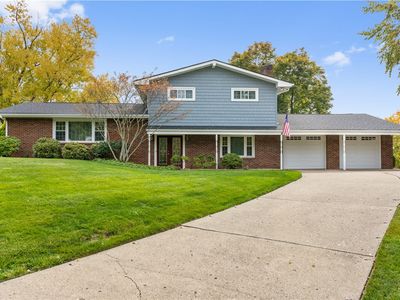 1 Saint Andrews Dr, Beaver Falls, PA, 15010